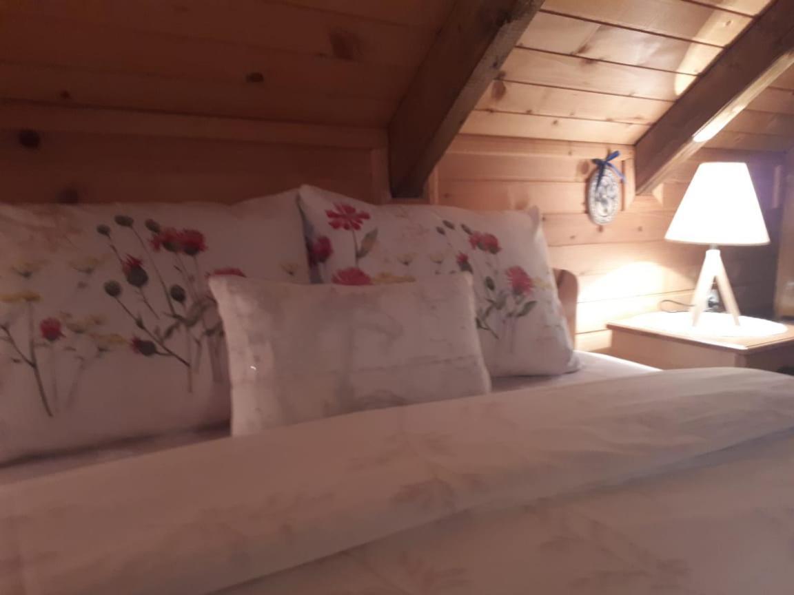 House Tara Колашин